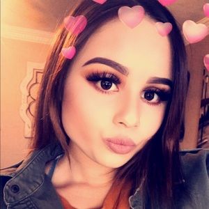 Meet your Posher, Arabela